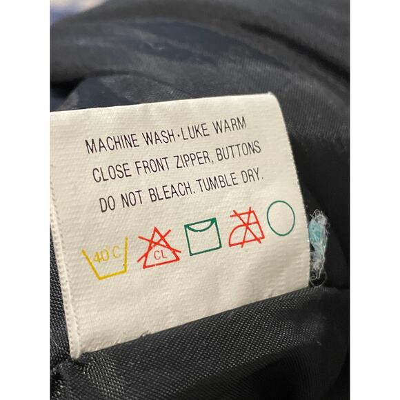 Woman’s snow bib suit - Picture 10 of 10